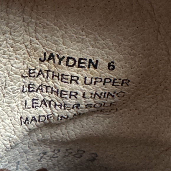 RARE FREEBIRD by Steven Jayden Leather Booties Heel Zip Up. Size 6 - Picture 10 of 10